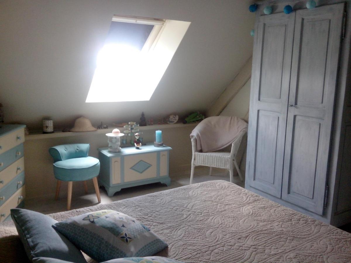 Les Hirondelles Bed & Breakfast Onzain Bagian luar foto