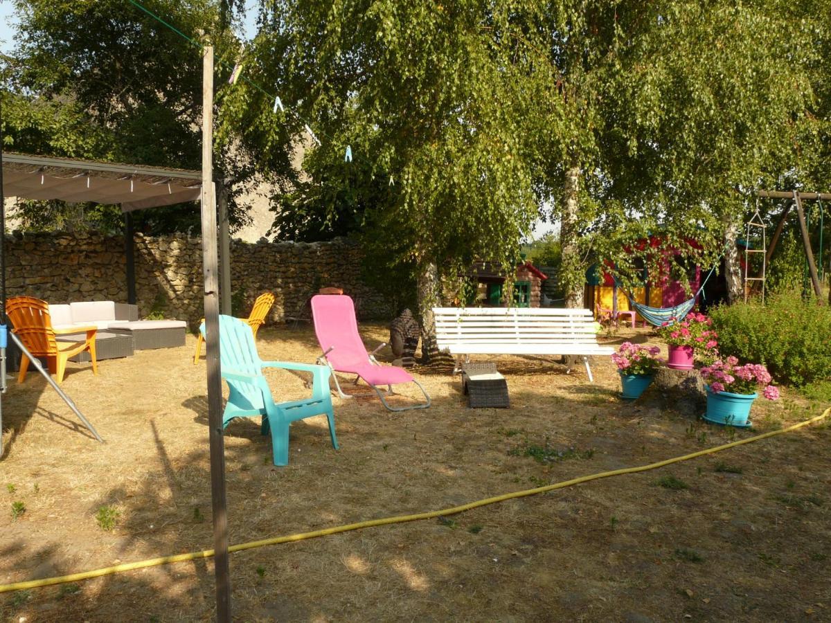 Les Hirondelles Bed & Breakfast Onzain Bagian luar foto