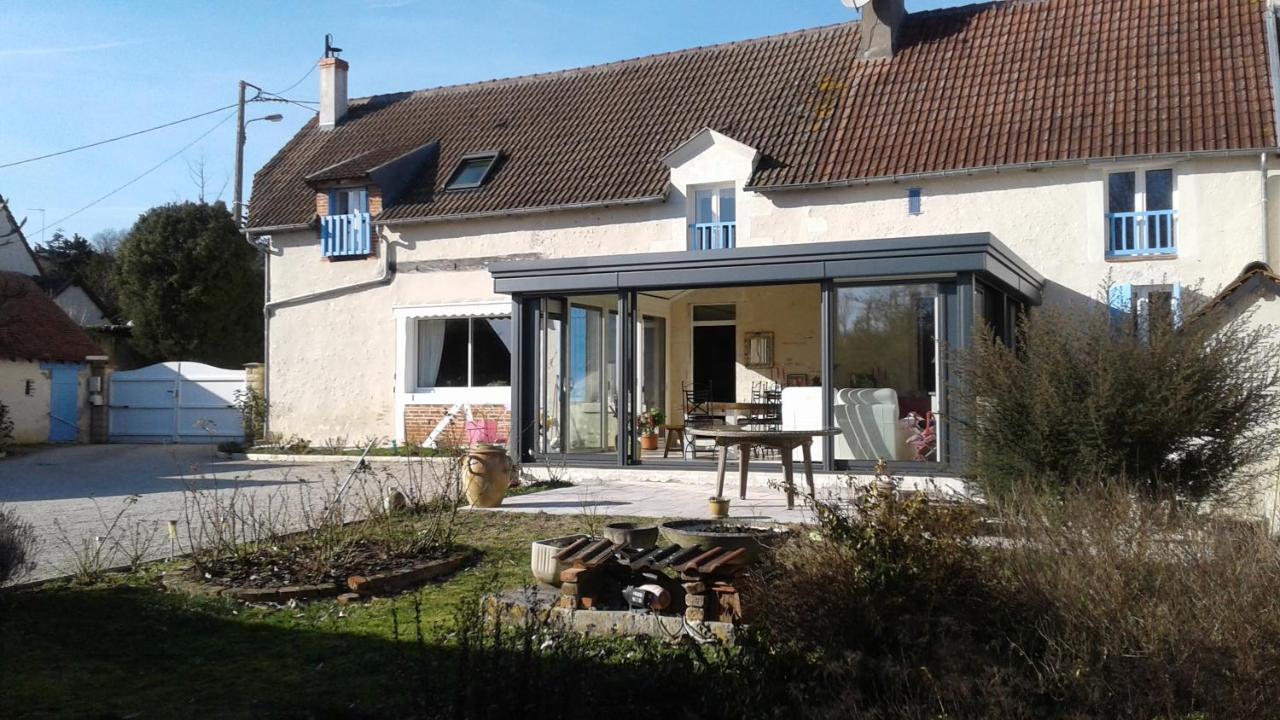 Les Hirondelles Bed & Breakfast Onzain Bagian luar foto