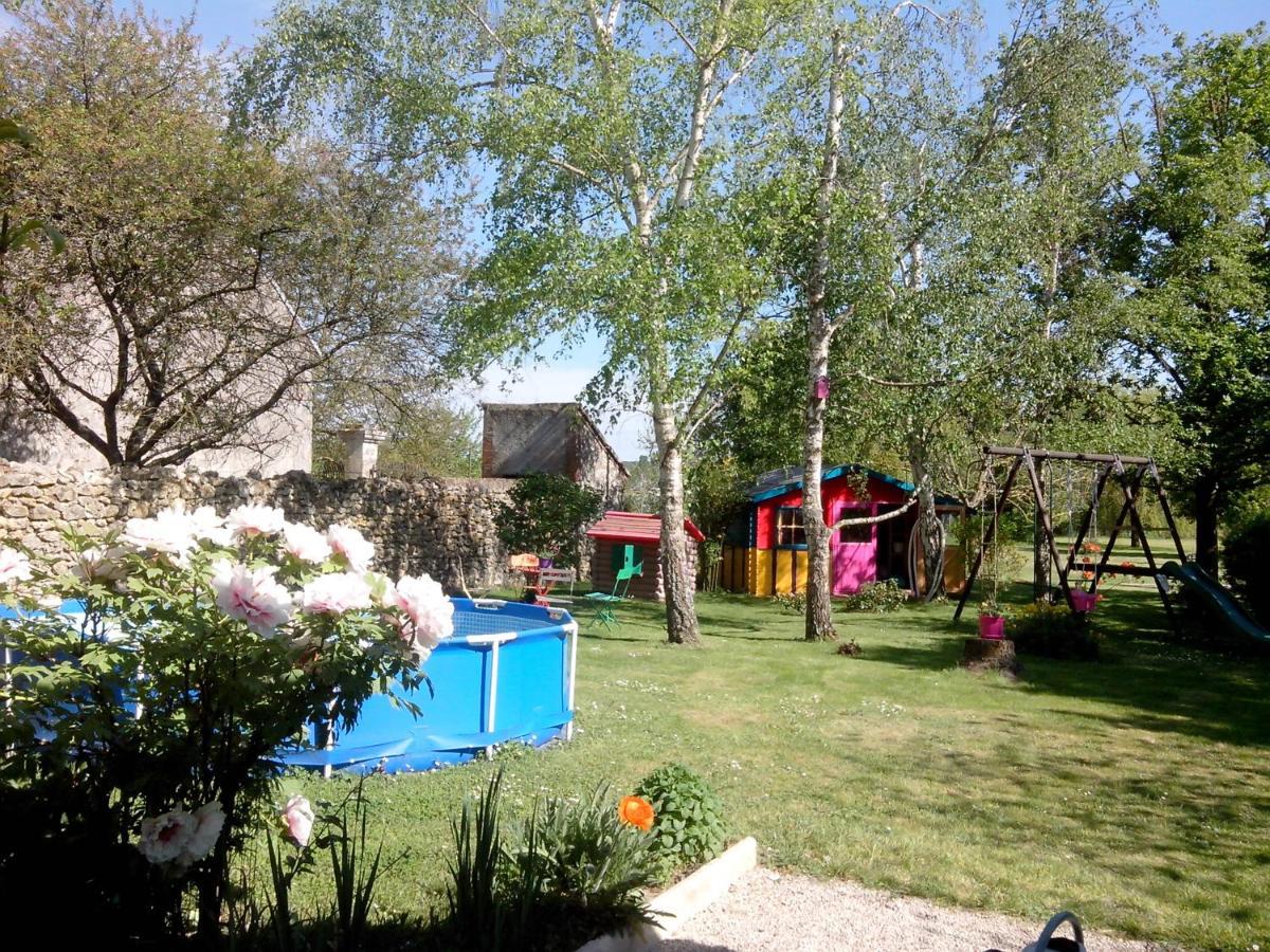 Les Hirondelles Bed & Breakfast Onzain Bagian luar foto